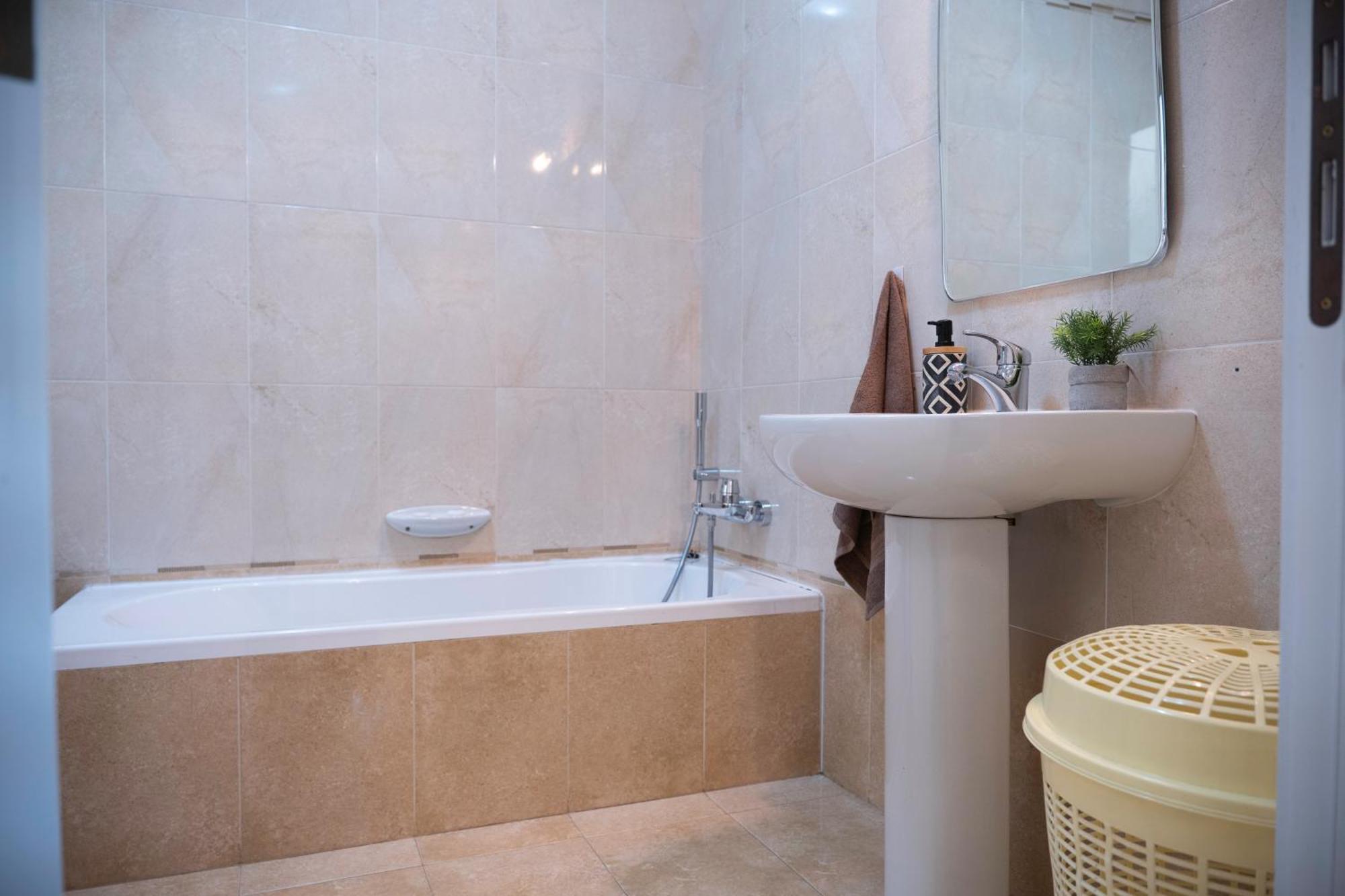 Golden Harbour - 2 Bedrooms, 2 Bathrooms Gzira Εξωτερικό φωτογραφία